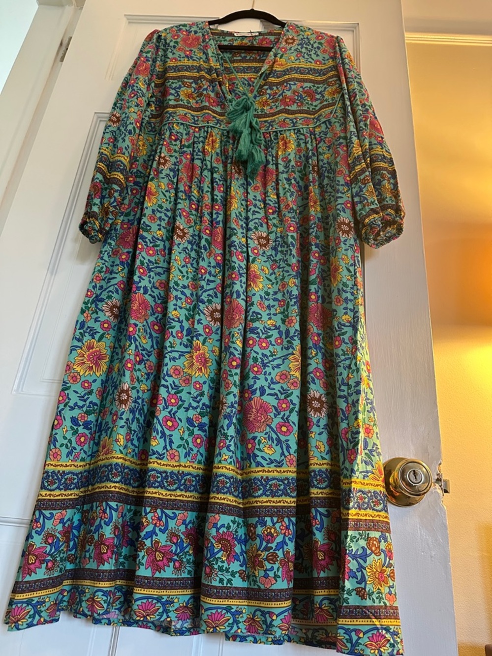 Floral Tie-Front Midi Dress in Turquoise - Picture 6 of 8